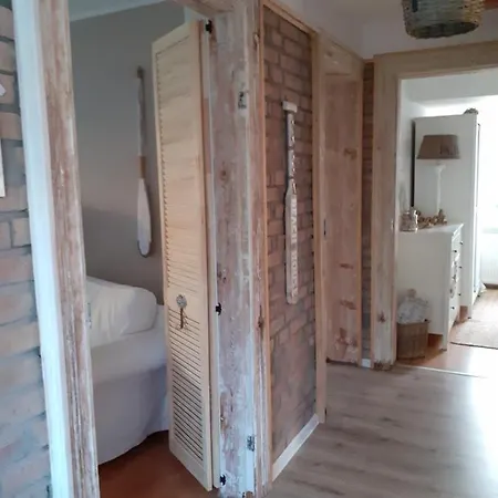 Апартаменты House Old