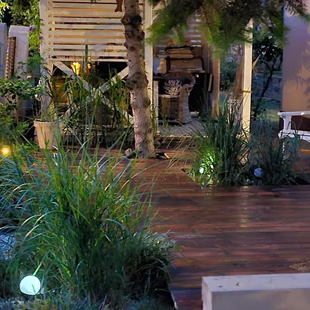 House Old ミエンジズドロイェ