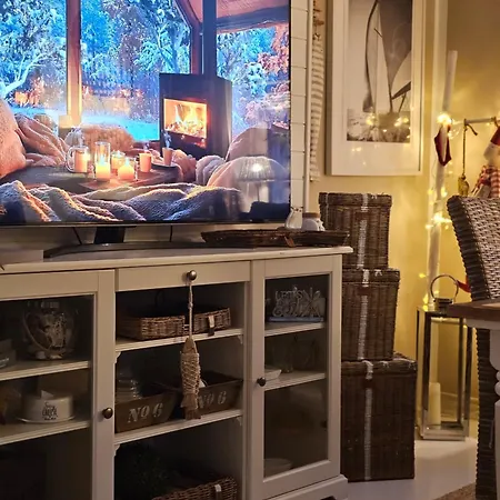 House Old * ミエンジズドロイェ